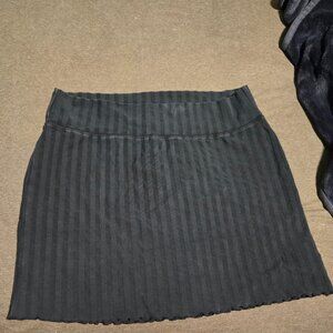 Black Aerie skirt, size XL